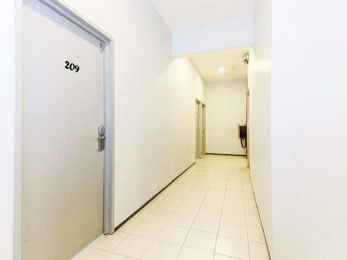 Ihome Boutique Hotel Seri Kembangan Exterior foto