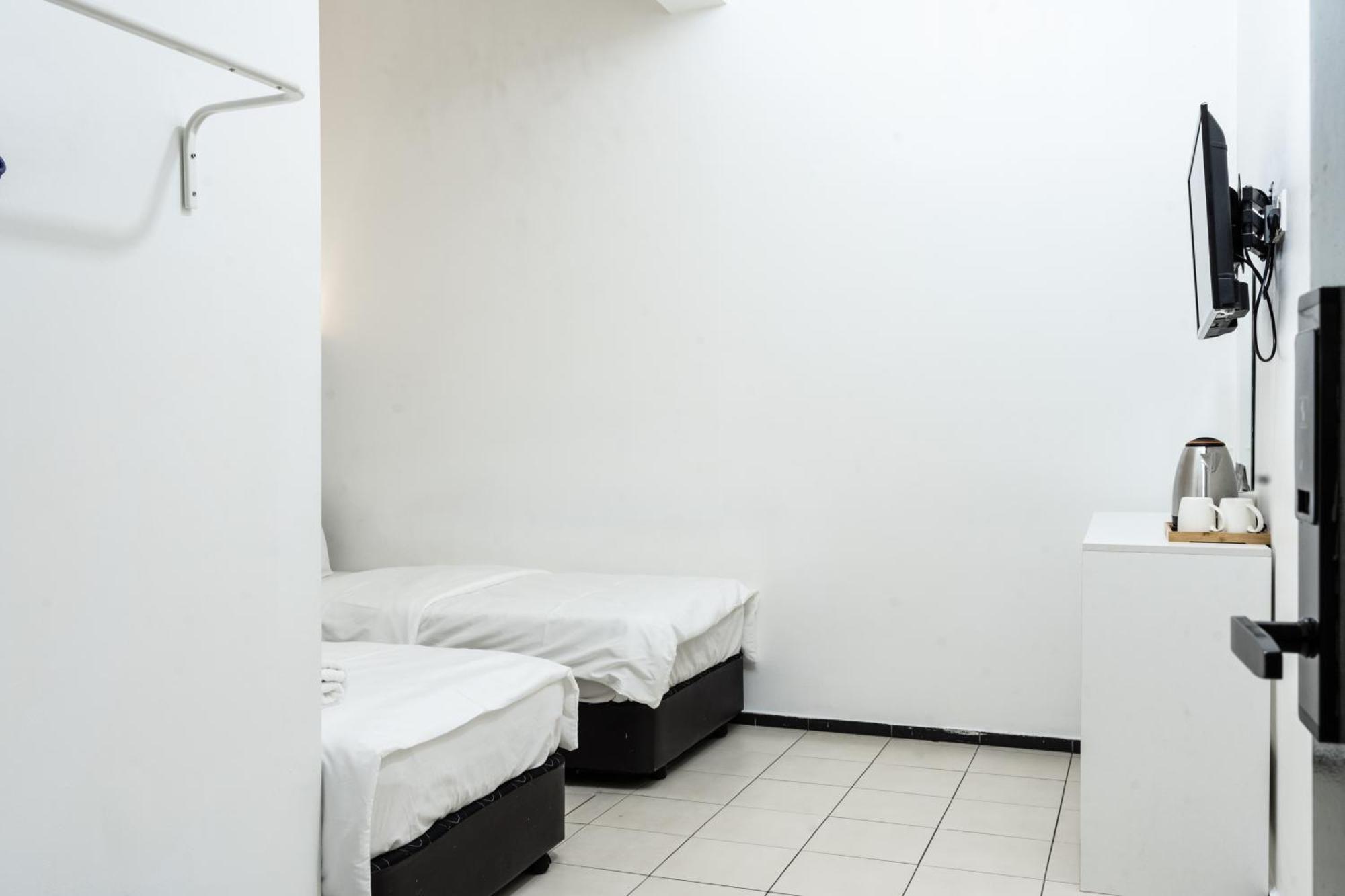 Ihome Boutique Hotel Seri Kembangan Exterior foto