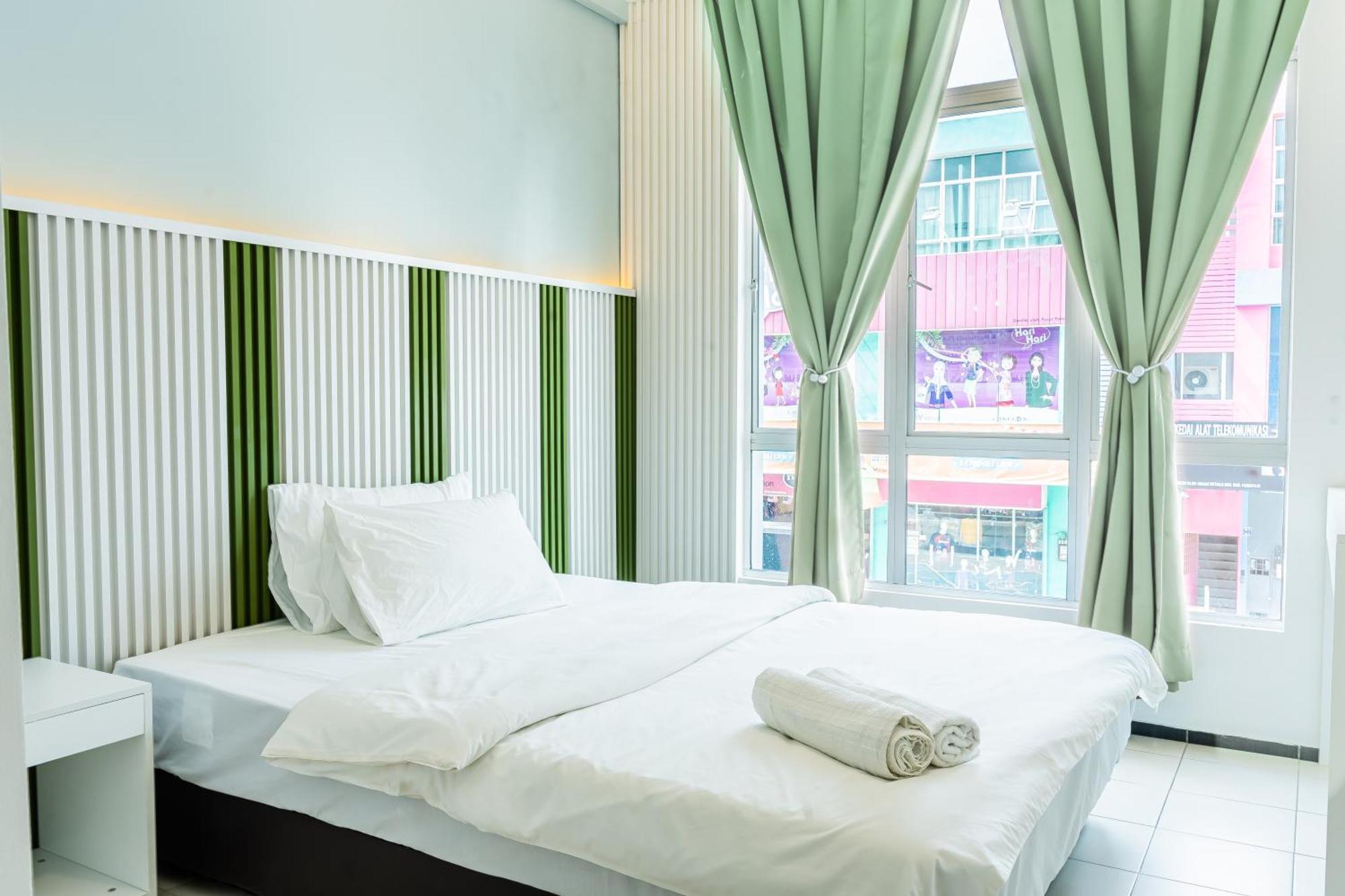 Ihome Boutique Hotel Seri Kembangan Exterior foto