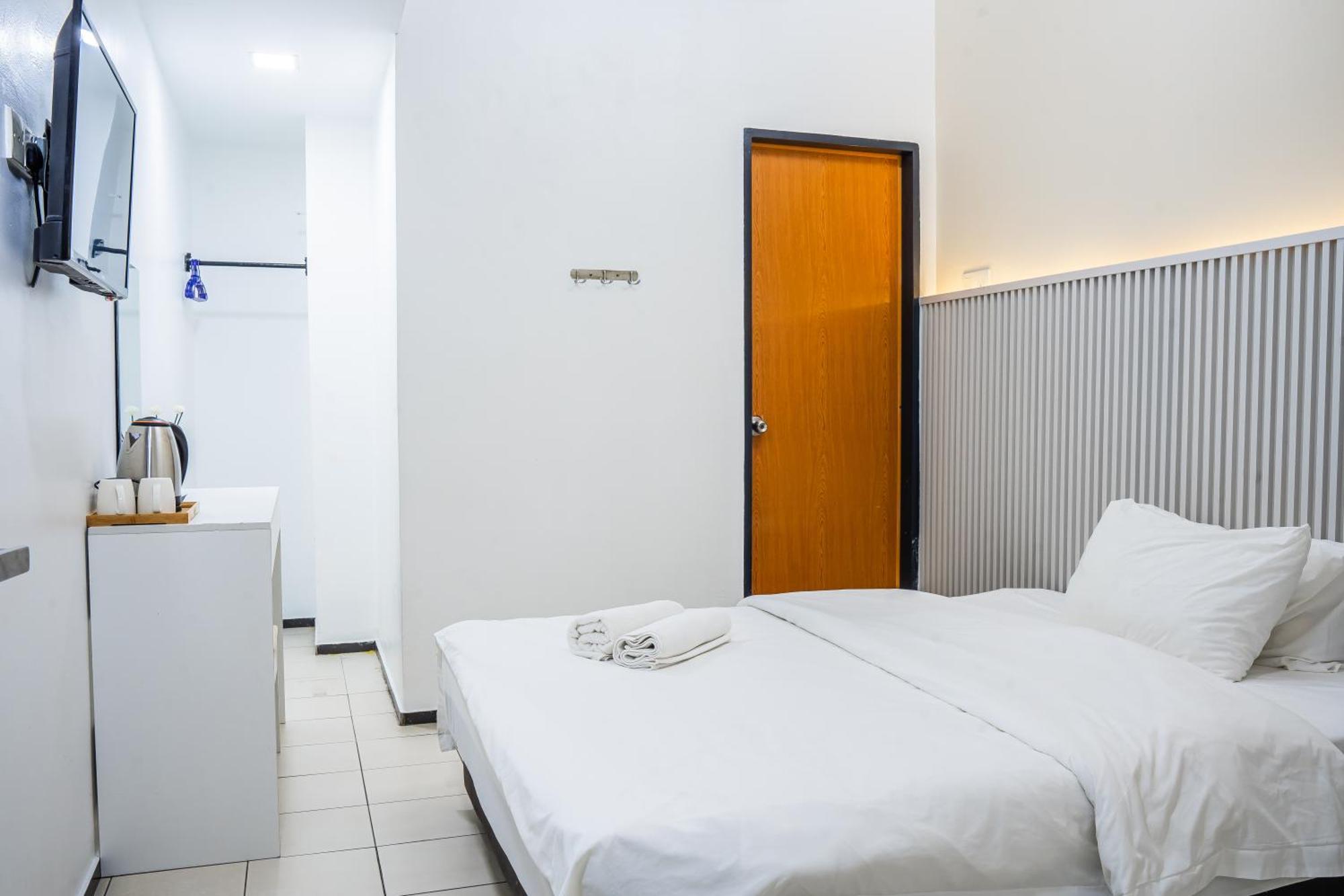Ihome Boutique Hotel Seri Kembangan Exterior foto